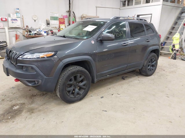 46143269 :رقم المزاد ، 1C4PJMBS9FW668029 vin ، 2015 Jeep Cherokee Trailhawk مزاد بيع