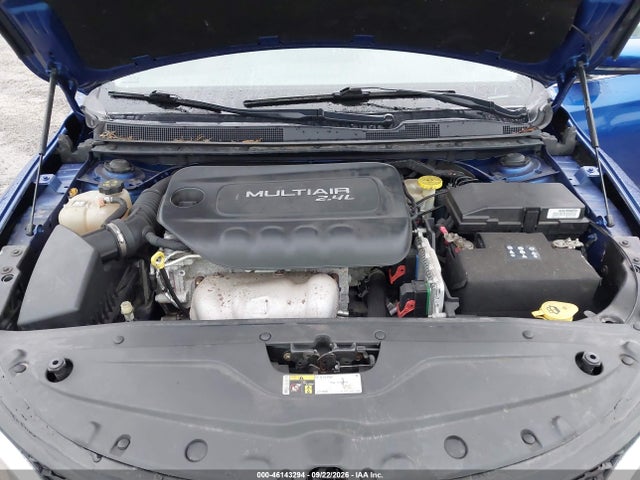 2015 Chrysler 200 Limited მანქანა იყიდება აუქციონზე, vin: 1C3CCCAB8FN507704, აუქციონის ნომერი: 46143294