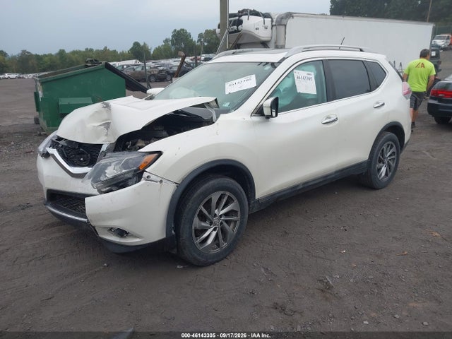 2015 Nissan Rogue Sl მანქანა იყიდება აუქციონზე, vin: 5N1AT2MV5FC817397, აუქციონის ნომერი: 46143305
