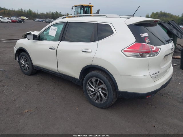 2015 Nissan Rogue Sl მანქანა იყიდება აუქციონზე, vin: 5N1AT2MV5FC817397, აუქციონის ნომერი: 46143305