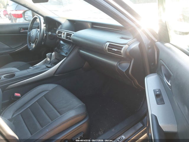 46143316 :رقم المزاد ، JTHBE1D27E5003448 vin ، 2014 Lexus Is 350 مزاد بيع