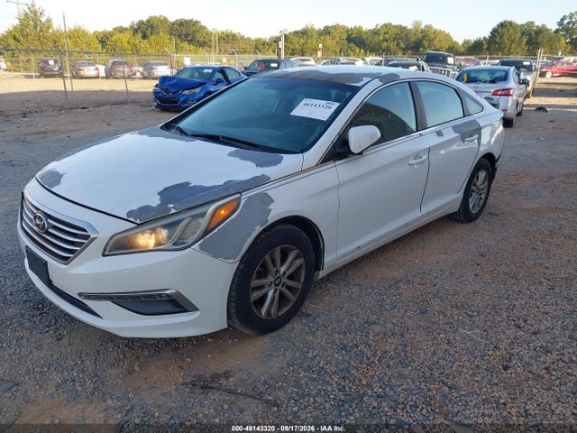 2015 Hyundai Sonata Se მანქანა იყიდება აუქციონზე, vin: 5NPE24AF8FH232304, აუქციონის ნომერი: 46143320