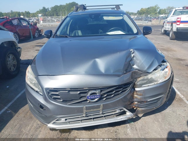 Продажа на аукционе авто 2016 Volvo V60 Cross Country T5, vin: YV4612HK7G1018327, номер лота: 46143321