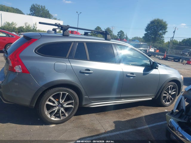 Продажа на аукционе авто 2016 Volvo V60 Cross Country T5, vin: YV4612HK7G1018327, номер лота: 46143321