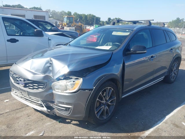 Продажа на аукционе авто 2016 Volvo V60 Cross Country T5, vin: YV4612HK7G1018327, номер лота: 46143321