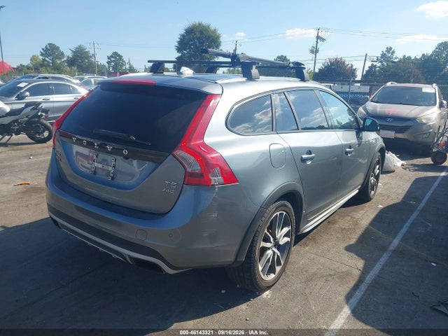 Продажа на аукционе авто 2016 Volvo V60 Cross Country T5, vin: YV4612HK7G1018327, номер лота: 46143321