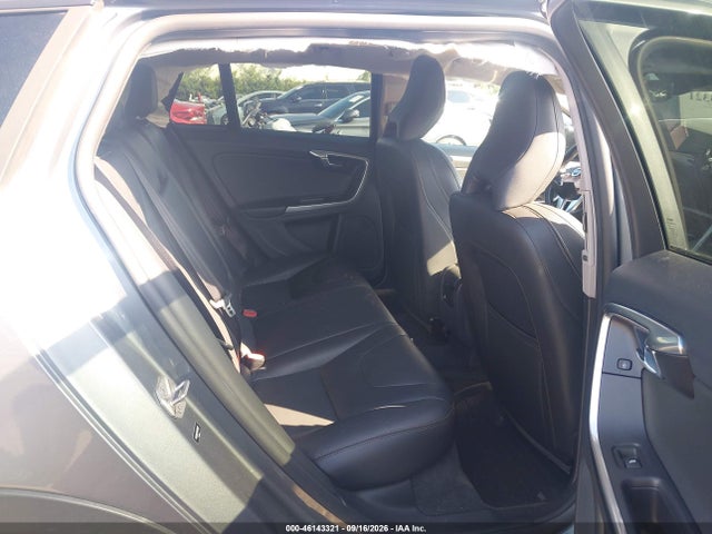 Продажа на аукционе авто 2016 Volvo V60 Cross Country T5, vin: YV4612HK7G1018327, номер лота: 46143321