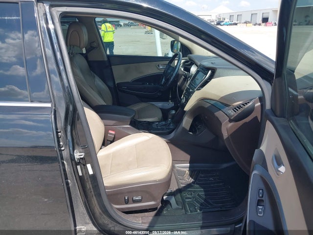 Продажа на аукционе авто 2017 Hyundai Santa Fe Sport 2.0t, vin: 5XYZU4LA9HG496106, номер лота: 46143350