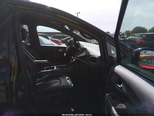 Aukcja sprzedaży 2025 Chrysler Pacifica Limited, vin: 2C4RC1GG3SR584832, numer aukcji: 46143362