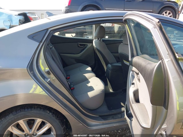 2014 Hyundai Elantra Se მანქანა იყიდება აუქციონზე, vin: 5NPDH4AE6EH470913, აუქციონის ნომერი: 46143387