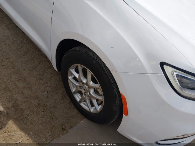 Продажа на аукционе авто 2025 Chrysler Pacifica Select, vin: 2C4RC1BG3SR594770, номер лота: 46143394