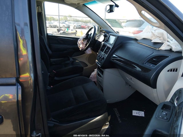 2C4RDGBG3HR701356 Dodge Grand Caravan Se
