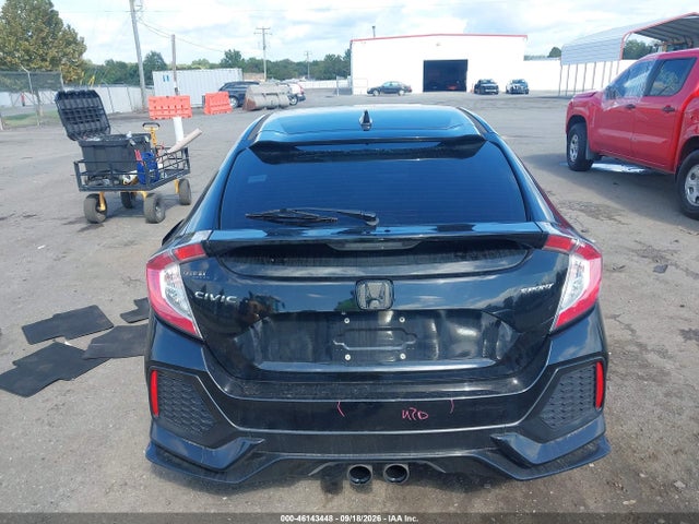 2018 Honda Civic Sport მანქანა იყიდება აუქციონზე, vin: SHHFK7G42JU205732, აუქციონის ნომერი: 46143448