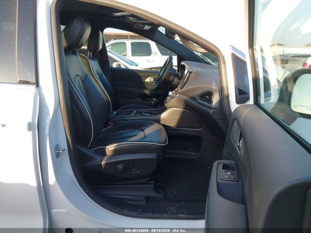 Aukcja sprzedaży 2026 Chrysler Pacifica Limited, vin: 2C4RC1GG5TR182599, numer aukcji: 46143459