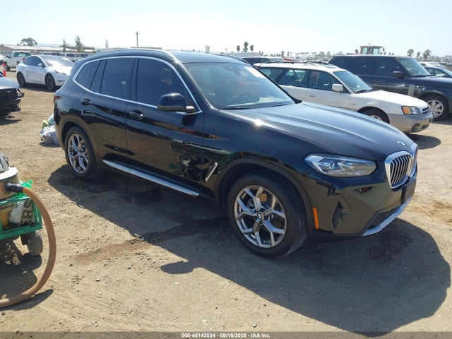 2022 5UX43DP05N9L39926 main image