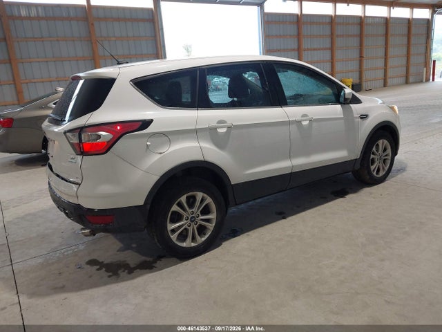 Продаж на аукціоні авто 2017 Ford Escape Se, vin: 1FMCU0GD4HUE76732, номер лоту: 46143537