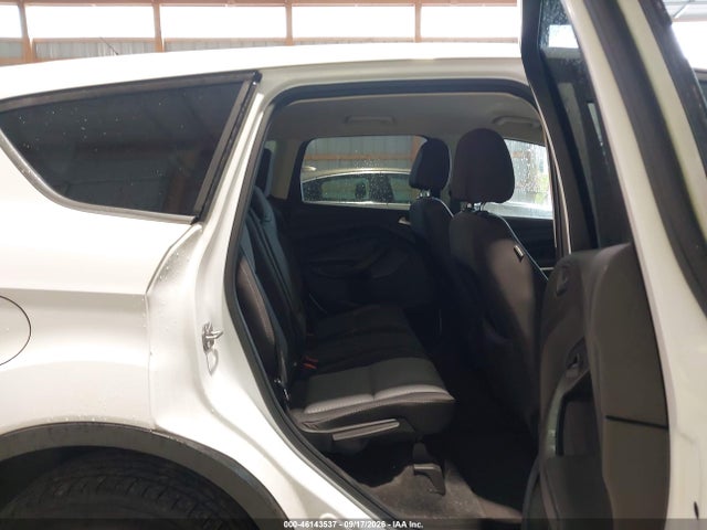 Продаж на аукціоні авто 2017 Ford Escape Se, vin: 1FMCU0GD4HUE76732, номер лоту: 46143537