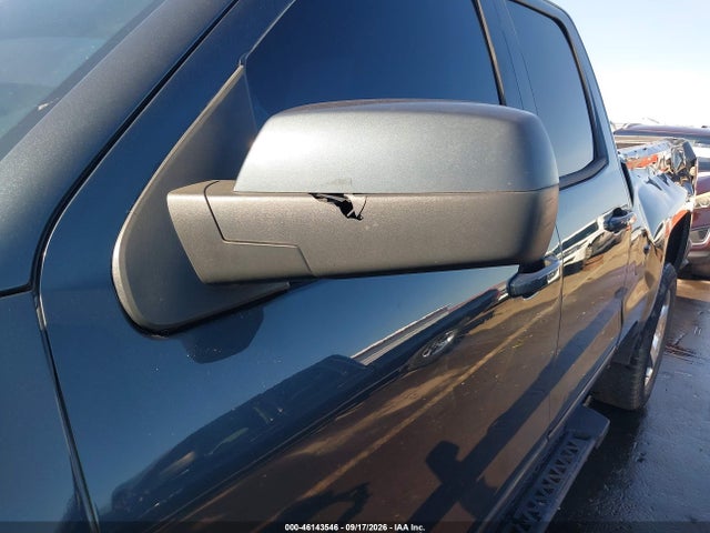 46143546 :رقم المزاد ، 1GCRCREC5HZ156337 vin ، 2017 Chevrolet Silverado 1500 Lt مزاد بيع