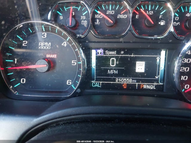 46143546 :رقم المزاد ، 1GCRCREC5HZ156337 vin ، 2017 Chevrolet Silverado 1500 Lt مزاد بيع