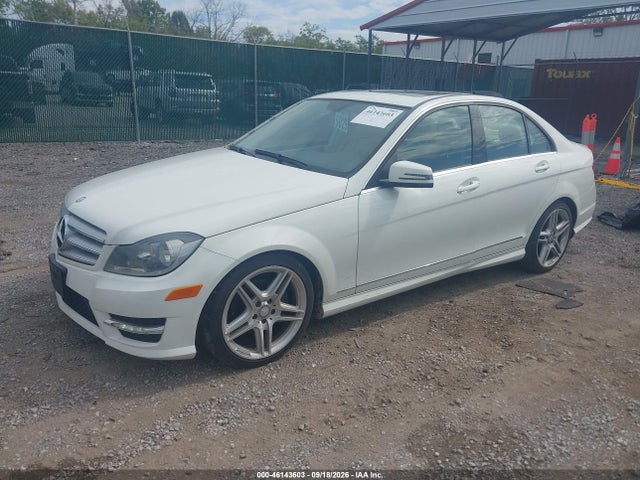 Aukcja sprzedaży 2012 Mercedes-benz C 300 Sport 4matic, vin: WDDGF8BB0CA699337, numer aukcji: 46143603