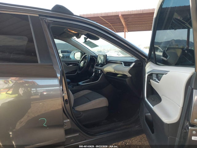Продаж на аукціоні авто 2021 Toyota Rav4 Xle, vin: 2T3W1RFV3MC133045, номер лоту: 46143629