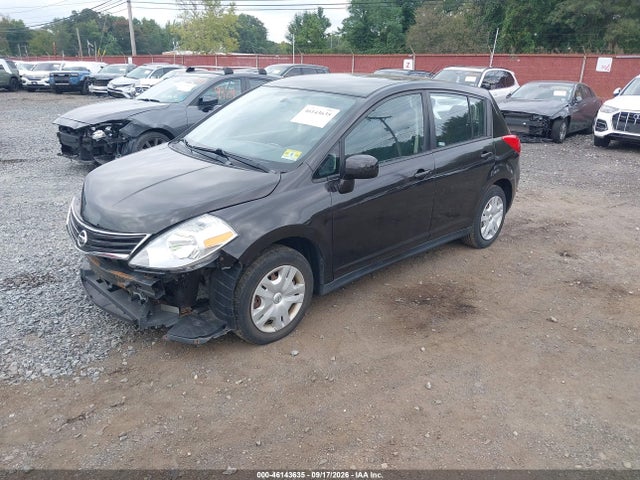 2011 Nissan Versa 1.8s მანქანა იყიდება აუქციონზე, vin: 3N1BC1CP9BL511360, აუქციონის ნომერი: 46143635