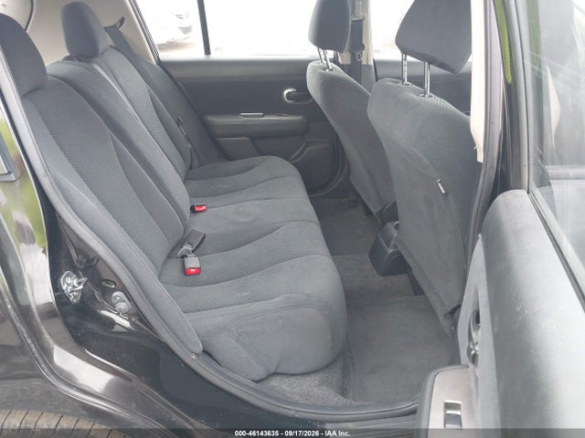 2011 Nissan Versa 1.8s მანქანა იყიდება აუქციონზე, vin: 3N1BC1CP9BL511360, აუქციონის ნომერი: 46143635