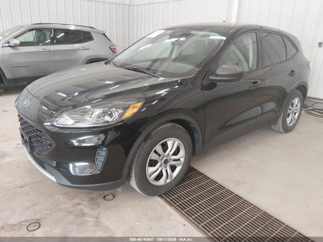 2022 Ford Escape S მანქანა იყიდება აუქციონზე, vin: 1FMCU0F63NUB53044, აუქციონის ნომერი: 46143657