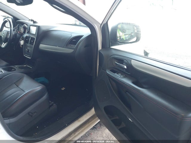 2019 Dodge Grand Caravan Gt მანქანა იყიდება აუქციონზე, vin: 2C4RDGEG8KR764553, აუქციონის ნომერი: 46143666