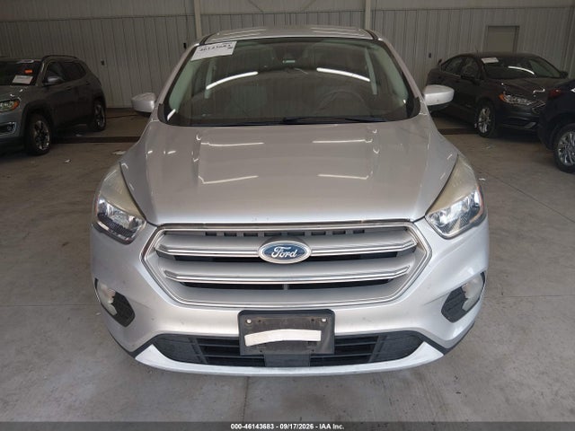 46143683 :رقم المزاد ، 1FMCU0GD5KUC09042 vin ، 2019 Ford Escape Se مزاد بيع