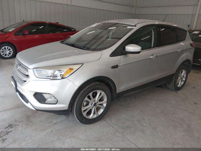 46143683 :رقم المزاد ، 1FMCU0GD5KUC09042 vin ، 2019 Ford Escape Se مزاد بيع