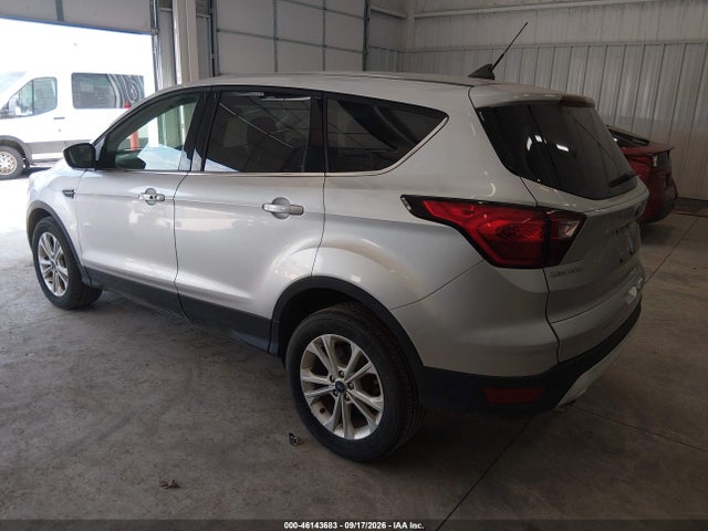 46143683 :رقم المزاد ، 1FMCU0GD5KUC09042 vin ، 2019 Ford Escape Se مزاد بيع