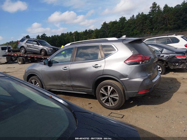 46143752 :رقم المزاد ، 5N1AT2MV8KC800653 vin ، 2019 Nissan Rogue Sv مزاد بيع