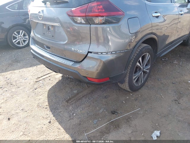 46143752 :رقم المزاد ، 5N1AT2MV8KC800653 vin ، 2019 Nissan Rogue Sv مزاد بيع