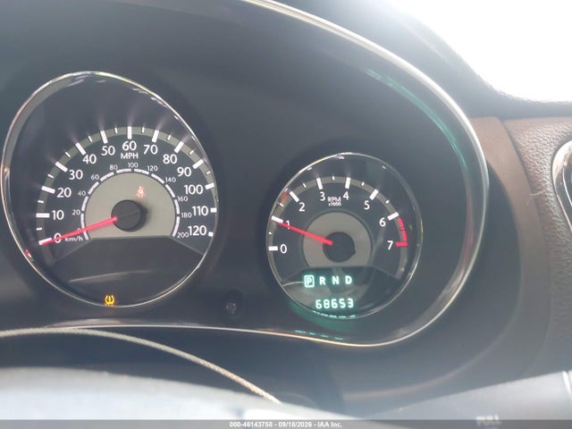46143758 :رقم المزاد ، 1C3BC2EG4BN624606 vin ، 2011 Chrysler 200 Touring مزاد بيع