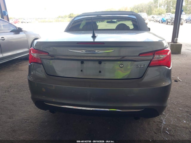 46143758 :رقم المزاد ، 1C3BC2EG4BN624606 vin ، 2011 Chrysler 200 Touring مزاد بيع