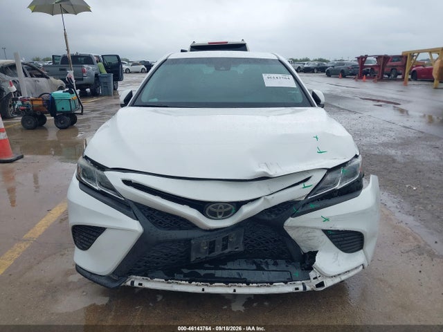 Продажа на аукционе авто 2018 Toyota Camry Se, vin: 4T1B11HK6JU110347, номер лота: 46143764