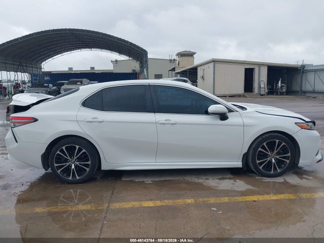Продажа на аукционе авто 2018 Toyota Camry Se, vin: 4T1B11HK6JU110347, номер лота: 46143764