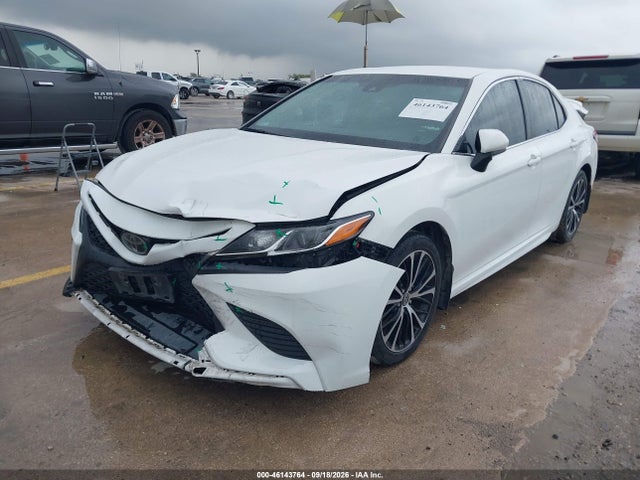 Продажа на аукционе авто 2018 Toyota Camry Se, vin: 4T1B11HK6JU110347, номер лота: 46143764
