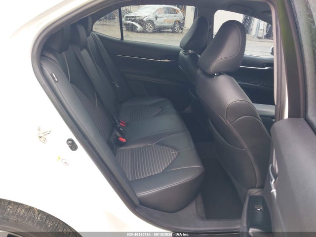 Продажа на аукционе авто 2018 Toyota Camry Se, vin: 4T1B11HK6JU110347, номер лота: 46143764