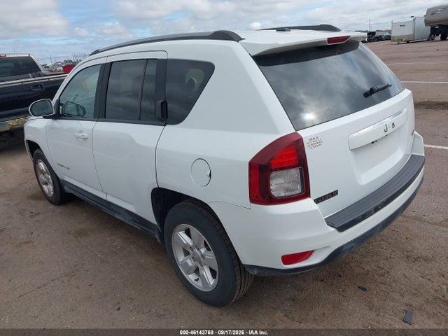 46143768 :رقم المزاد ، 1C4NJCEA3GD665967 vin ، 2016 Jeep Compass Latitude مزاد بيع