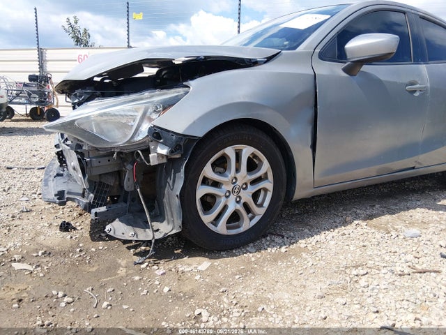 46143780 :رقم المزاد ، 3MYDLBZVXGY123292 vin ، 2016 Scion Ia مزاد بيع