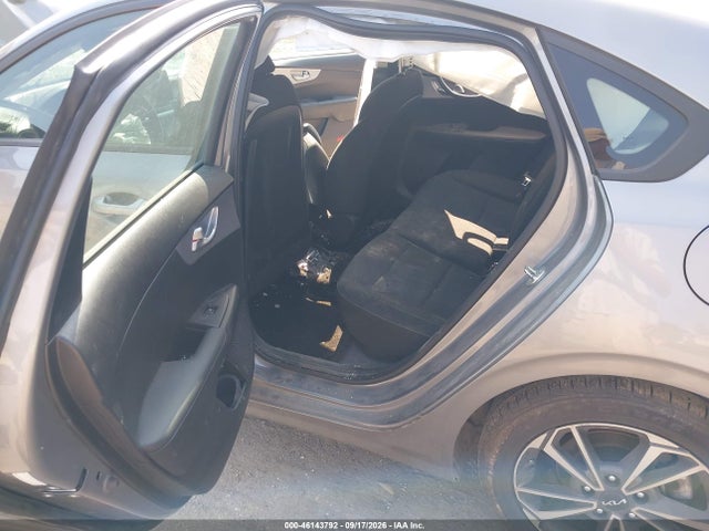 2024 Kia Forte Lxs მანქანა იყიდება აუქციონზე, vin: 3KPF24AD4RE731323, აუქციონის ნომერი: 46143792