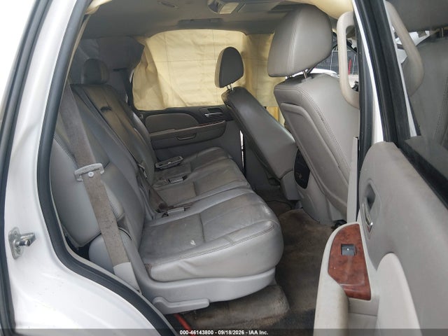 46143800 :رقم المزاد ، 1GNFC13017R300209 vin ، 2007 Chevrolet Tahoe Ltz مزاد بيع