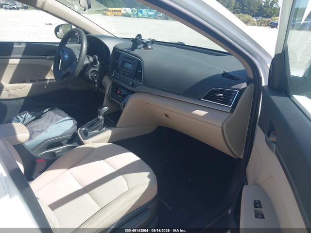 46143804 :رقم المزاد ، 5NPD74LF3JH278304 vin ، 2018 Hyundai Elantra Se مزاد بيع