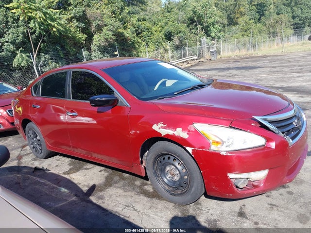 2014 Nissan Altima 2.5 S მანქანა იყიდება აუქციონზე, vin: 1N4AL3AP1EN339228, აუქციონის ნომერი: 46143815