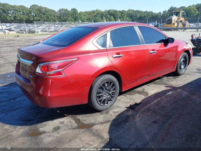 2014 Nissan Altima 2.5 S მანქანა იყიდება აუქციონზე, vin: 1N4AL3AP1EN339228, აუქციონის ნომერი: 46143815