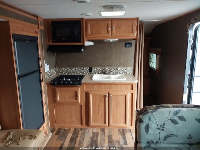Продаж на аукціоні авто 2015 Shasta 255rs, vin: 5ZT2SYRB0FE005053, номер лоту: 46143855