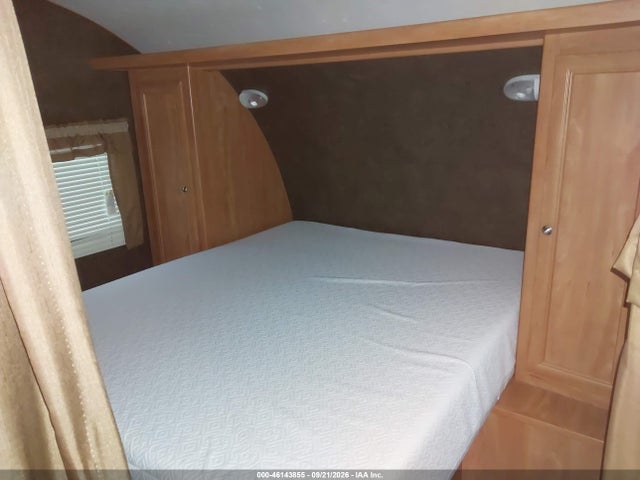 Продаж на аукціоні авто 2015 Shasta 255rs, vin: 5ZT2SYRB0FE005053, номер лоту: 46143855