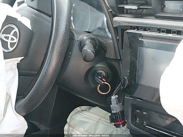 Aukcja sprzedaży 2017 Toyota Corolla Le, vin: 5YFBURHE9HP639271, numer aukcji: 46143920